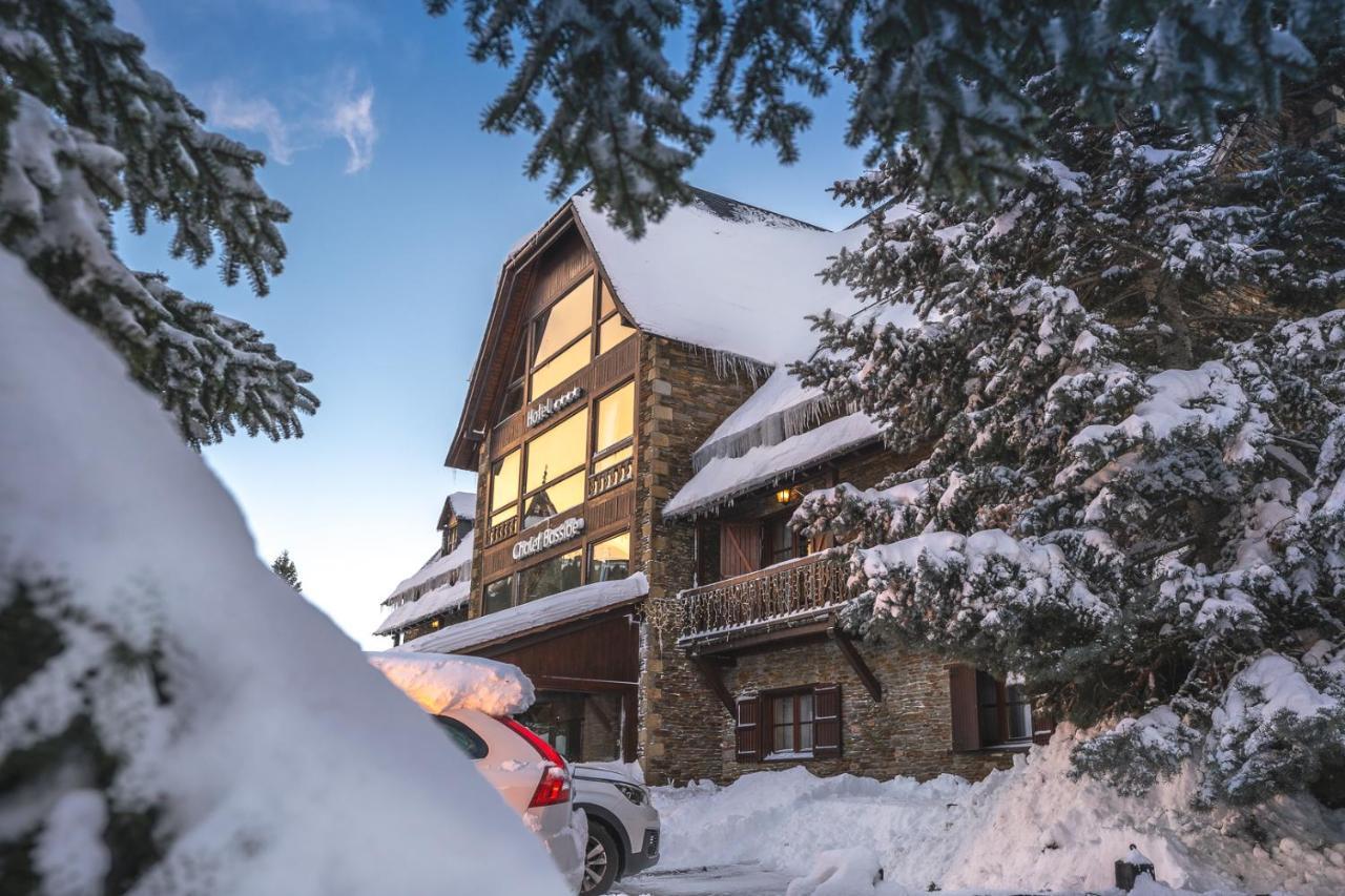 Hotel Chalet Bassibe Baqueira Beret Exterior photo